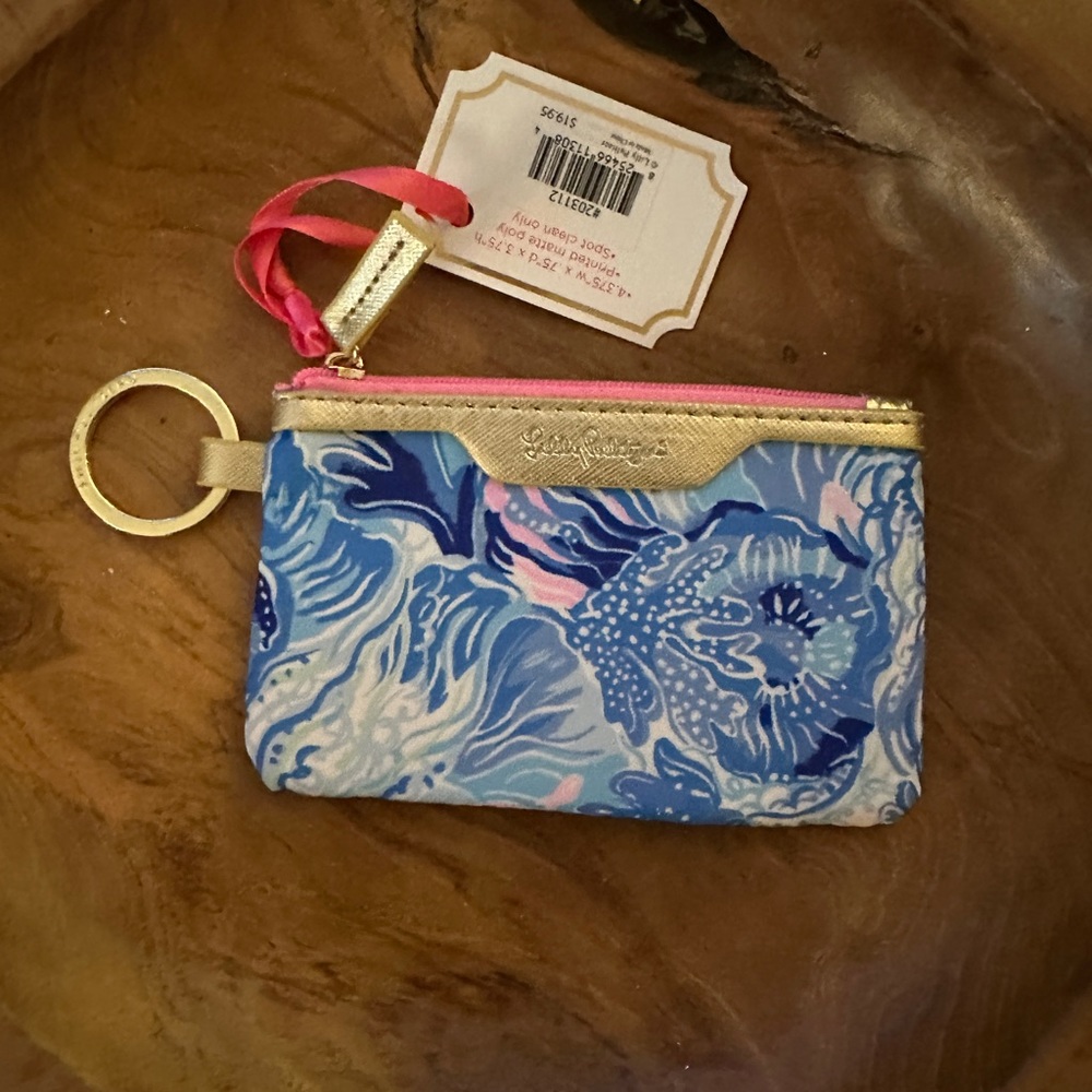 NWT Lilly ID case
